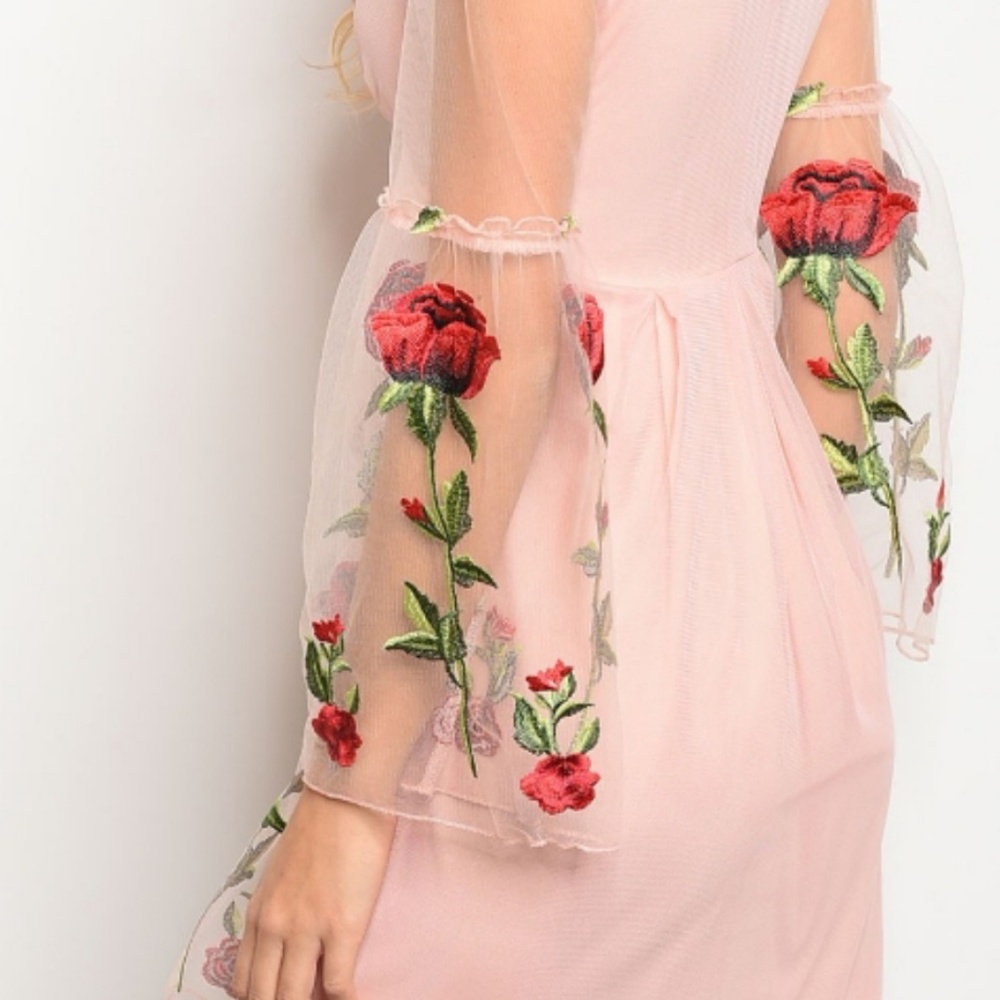 💖💖ROSE WITH FLOWER DRESS - Picture 3 of 6